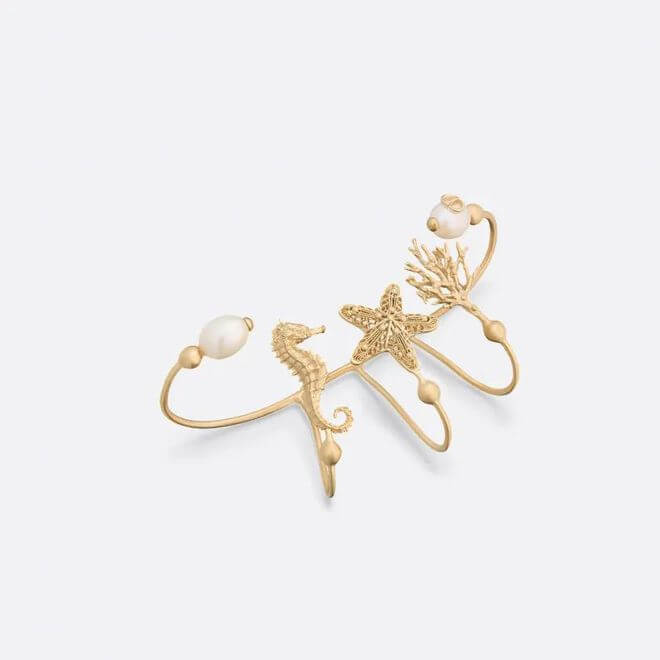Analysis of fantasy ocean world jewelry design elements Analysis of fantasy ocean world jewelry design elements