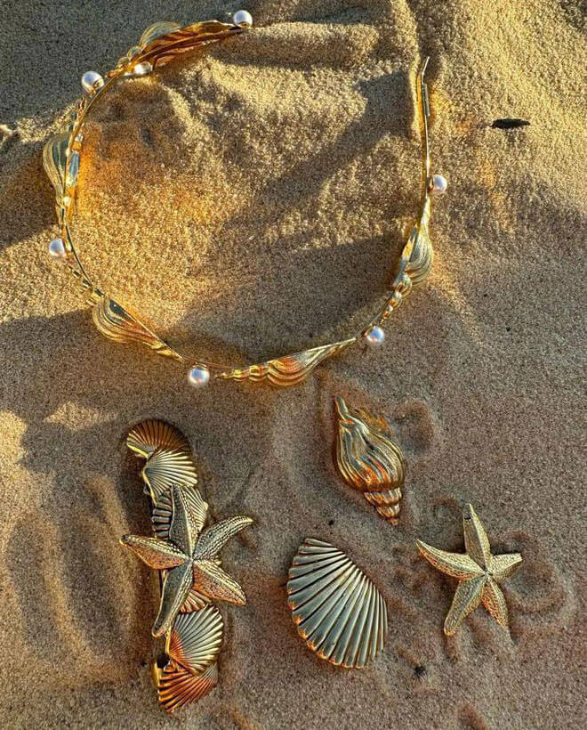 Analysis of fantasy ocean world jewelry design elements Analysis of fantasy ocean world jewelry design elements