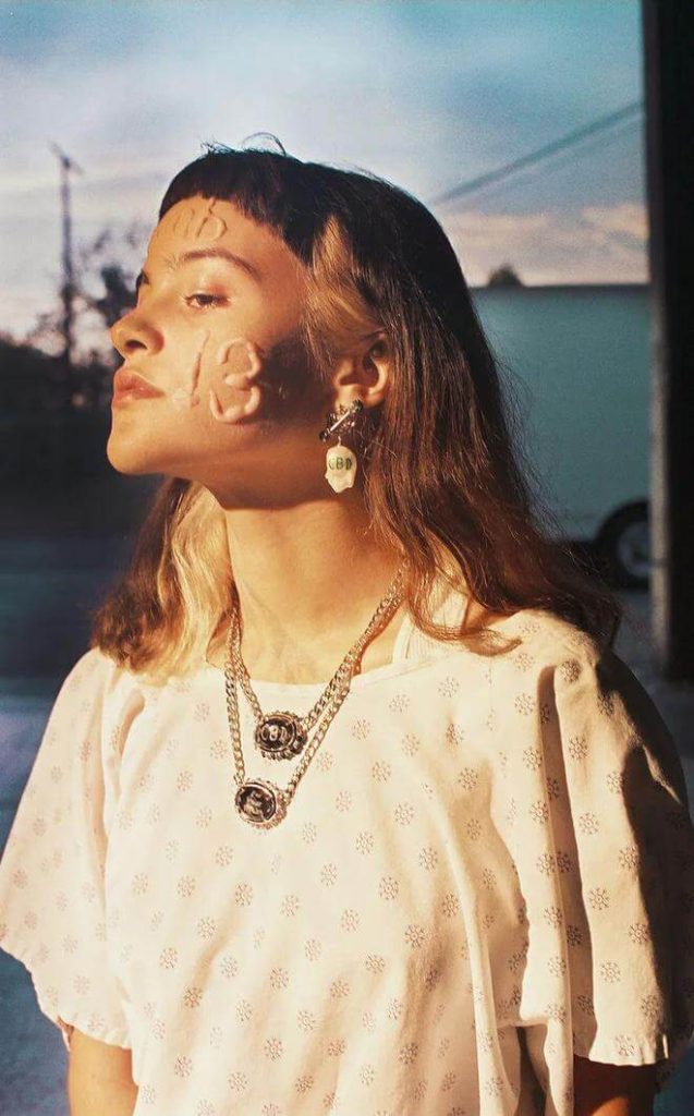 The Healing Power of Humor - Fashion Trends of Jewelry in Spring and Summer 2025 The Healing Power of Humor - Fashion Trends of Jewelry in Spring and Summer 2025