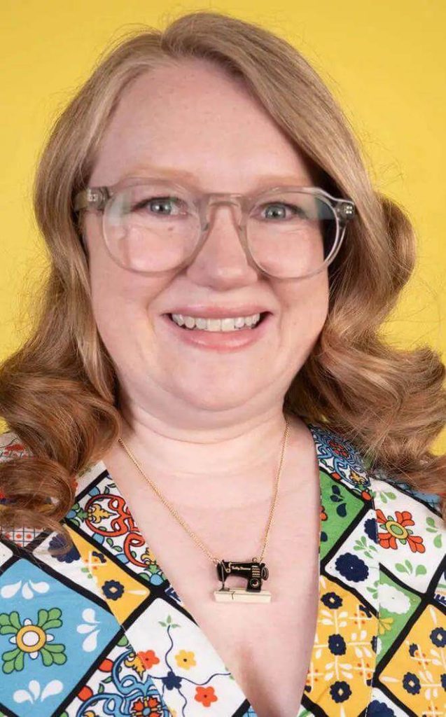 The Healing Power of Humor - Fashion Trends of Jewelry in Spring and Summer 2025 The Healing Power of Humor - Fashion Trends of Jewelry in Spring and Summer 2025